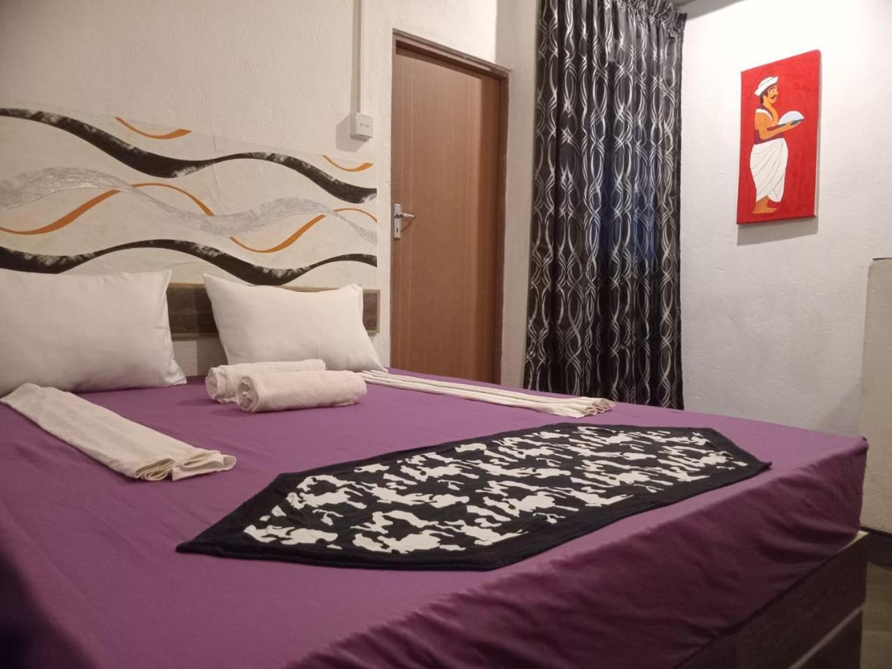 Yak City Apartments Κάντι Εξωτερικό φωτογραφία